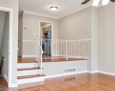 8414 Penshurst Drive - Photo Thumbnail 7