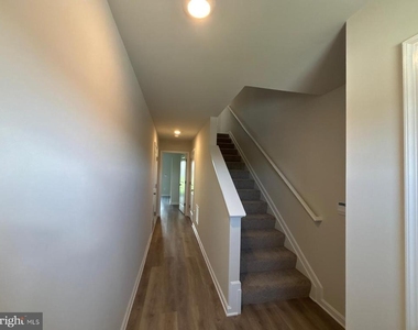 108 Bowers Street - Photo Thumbnail 1