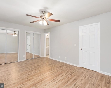 729 Acorn Court - Photo Thumbnail 19