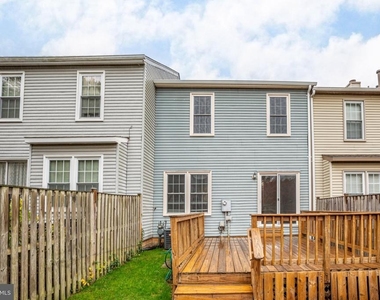 729 Acorn Court - Photo Thumbnail 32
