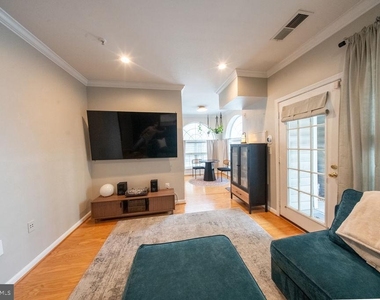 4550 Strutfield Lane - Photo Thumbnail 14
