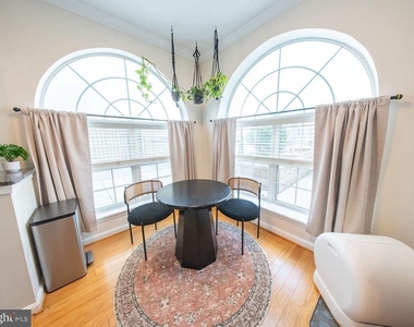 4550 Strutfield Lane - Photo Thumbnail 6