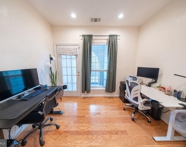 4550 Strutfield Lane - Photo Thumbnail 31
