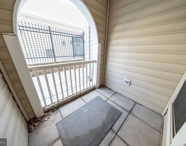 4550 Strutfield Lane - Photo Thumbnail 33