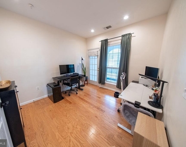 4550 Strutfield Lane - Photo Thumbnail 30