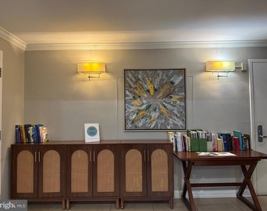 1011 Arlington Boulevard - Photo Thumbnail 33