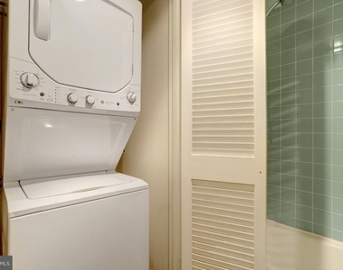3800 Fairfax Drive - Photo Thumbnail 21