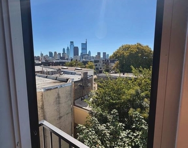 1723 Francis Street - Photo Thumbnail 9