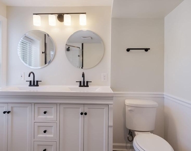 407 W Jefferson Street - Photo Thumbnail 32