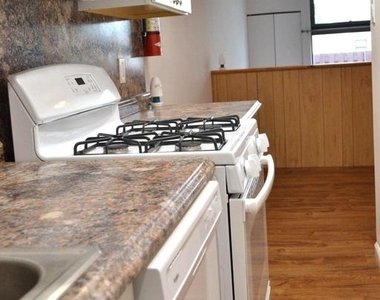 122 Centre Ave Avenue - Photo Thumbnail 3