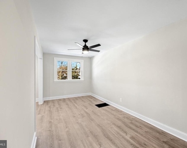 84 Chester Avenue - Photo Thumbnail 7