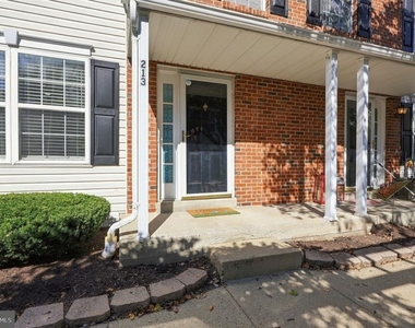 213 Tanager Court - Photo Thumbnail 26