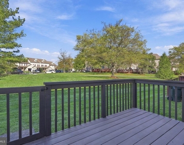213 Tanager Court - Photo Thumbnail 6