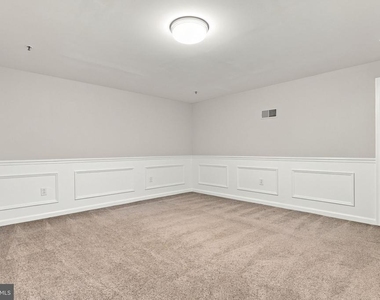 213 Tanager Court - Photo Thumbnail 24