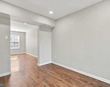 213 Tanager Court - Photo Thumbnail 4