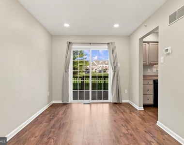 213 Tanager Court - Photo Thumbnail 5