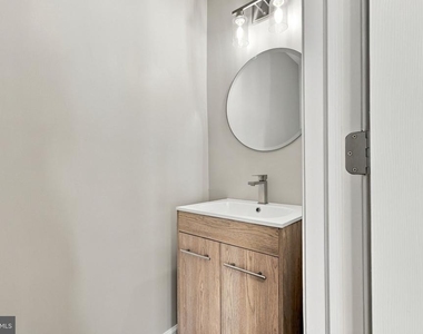 213 Tanager Court - Photo Thumbnail 12