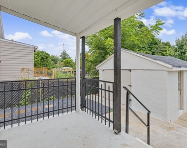 131 Hazel Avenue - Photo Thumbnail 44