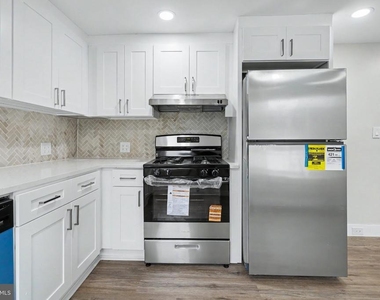 131 Hazel Avenue - Photo Thumbnail 20