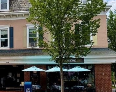 206 Nassau Street - Photo Thumbnail 11