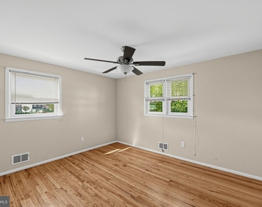 4 Roslyn Road - Photo Thumbnail 20