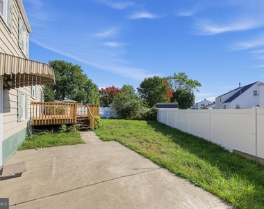 4 Roslyn Road - Photo Thumbnail 26