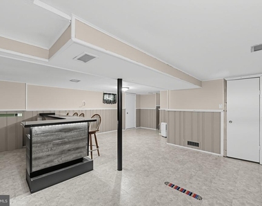 4 Roslyn Road - Photo Thumbnail 23