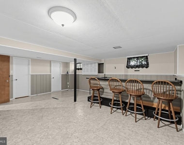 4 Roslyn Road - Photo Thumbnail 5