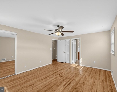 4 Roslyn Road - Photo Thumbnail 2