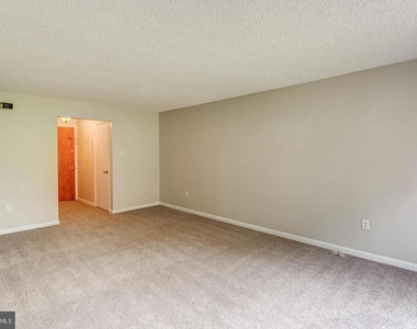 204 Warwick Road - Photo Thumbnail 9