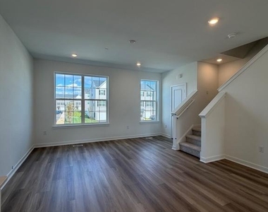 46 46 Morgans Mill Road - Photo Thumbnail 1