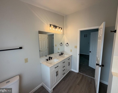 901 Mercer Drive - Photo Thumbnail 19