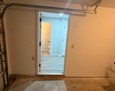 901 Mercer Drive - Photo Thumbnail 31