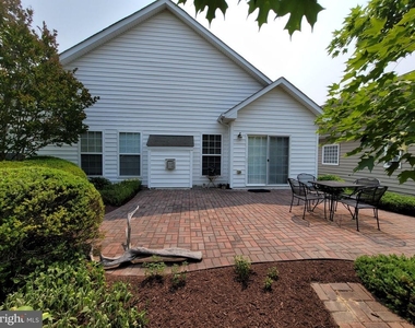 129 Encore Court - Photo Thumbnail 4