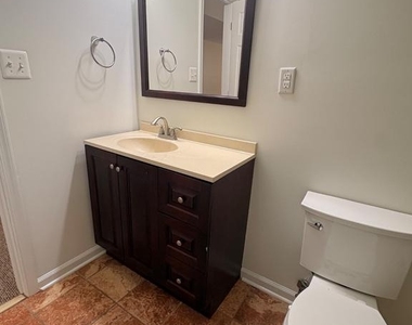 14101 Modena Circle - Photo Thumbnail 18