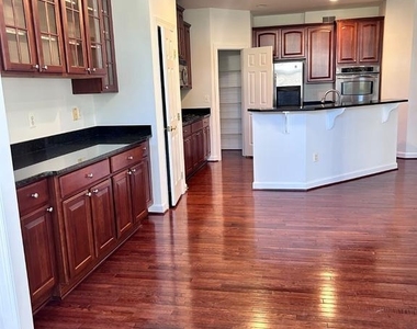 14101 Modena Circle - Photo Thumbnail 116