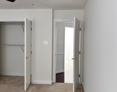14101 Modena Circle - Photo Thumbnail 35