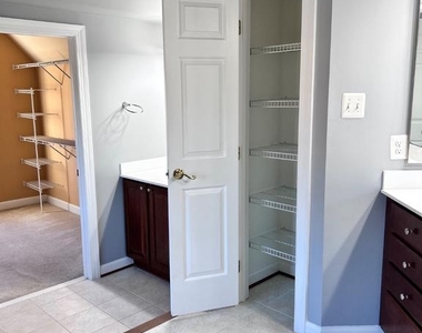14101 Modena Circle - Photo Thumbnail 54
