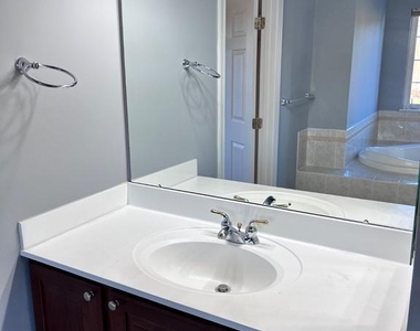 14101 Modena Circle - Photo Thumbnail 53