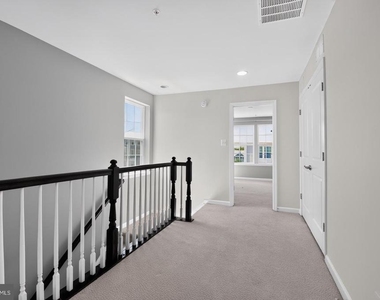 2922 Pinebrook Road - Photo Thumbnail 28