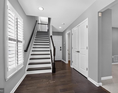 2922 Pinebrook Road - Photo Thumbnail 10