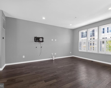 2922 Pinebrook Road - Photo Thumbnail 22