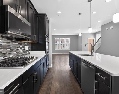 2922 Pinebrook Road - Photo Thumbnail 19