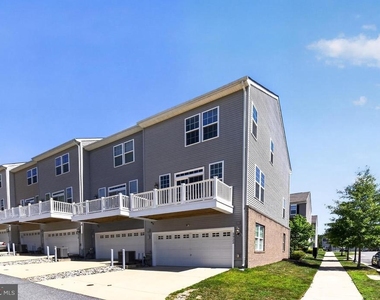 2922 Pinebrook Road - Photo Thumbnail 46