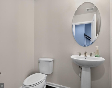2922 Pinebrook Road - Photo Thumbnail 8