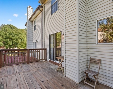 7020 Storch Lane - Photo Thumbnail 23