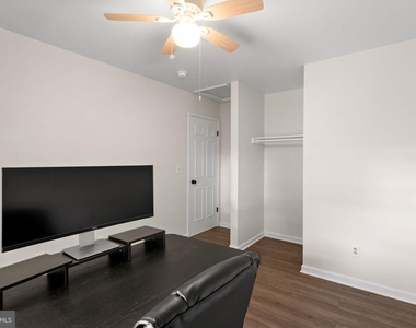7020 Storch Lane - Photo Thumbnail 32
