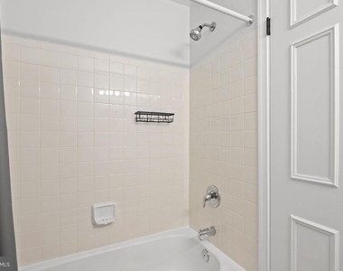 7020 Storch Lane - Photo Thumbnail 25