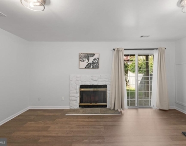 7020 Storch Lane - Photo Thumbnail 3
