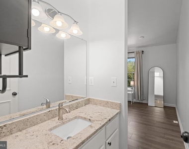7020 Storch Lane - Photo Thumbnail 29